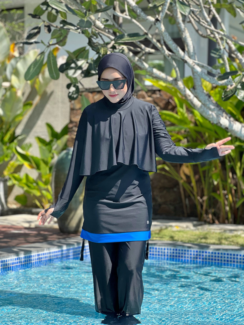 Bakini Cobalt Blue